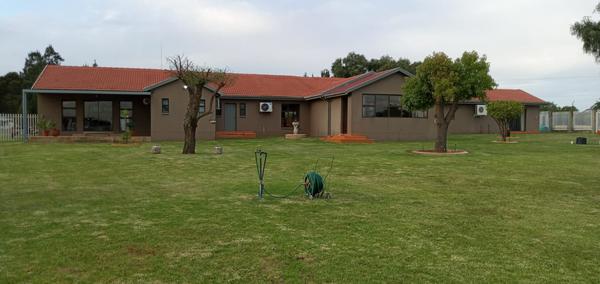 Property For Sale in Mnandi, Centurion