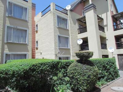 Apartment / Flat For Sale in Clubview, Centurion