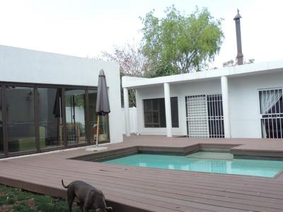 House For Sale in Vorna Valley, Midrand