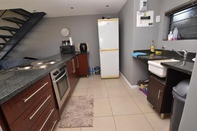 Apartment / Flat For Sale in Amberfield, Centurion
