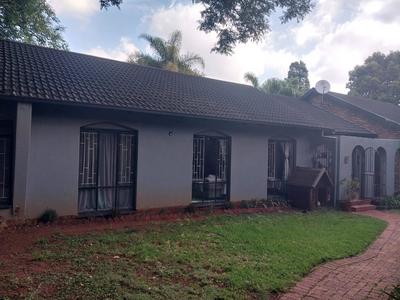 House For Sale in Olifantsfontein, Midrand