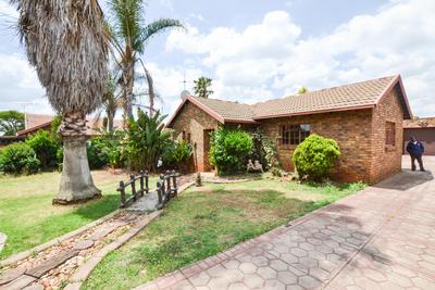 House For Sale in Highveld, Centurion