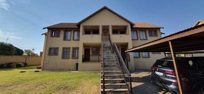 Apartment / Flat For Sale in Brooklands Lifestyle Estate, Centurion
