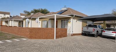 Townhouse For Sale in The Reeds, Centurion