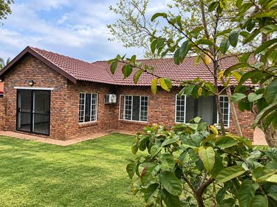 House For Sale in Thatchfield, Centurion